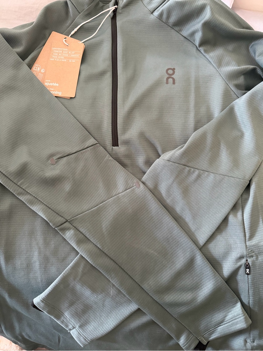 On Running Lightweight Long-Sleeve Half-Zip Top in Sage Green- climate shirt - Picture 5 of 5